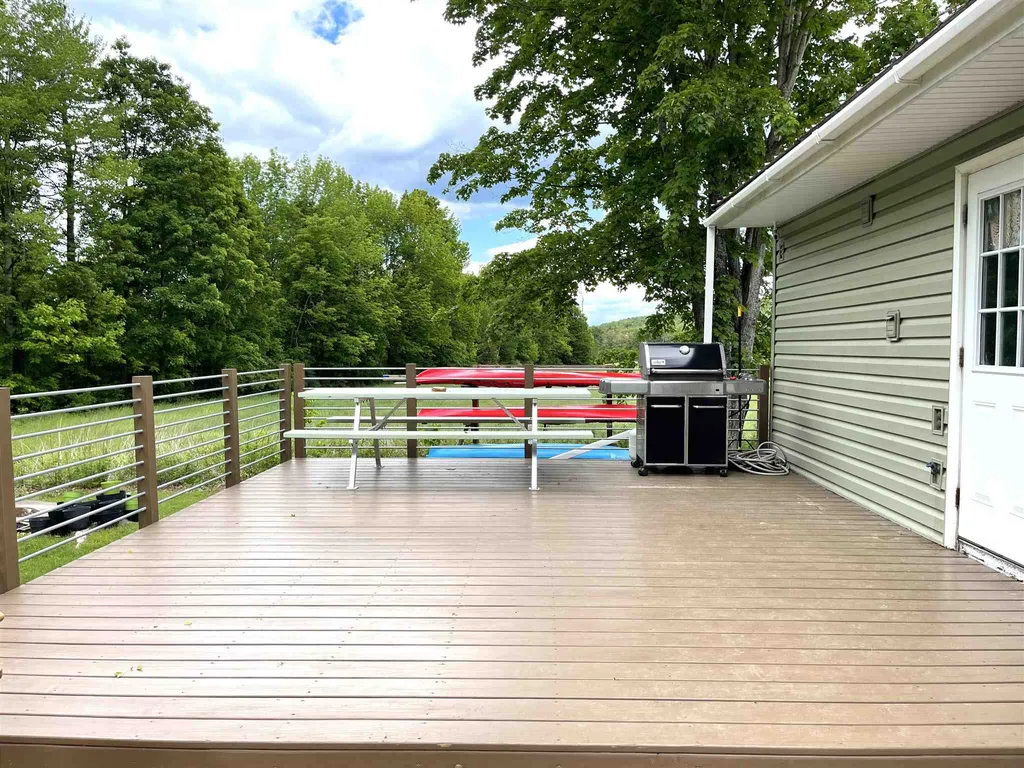 2 Underhill Road Plainfield NH 03770