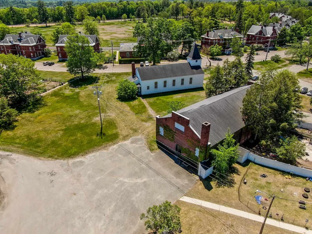 42 King Street Colchester VT 05446