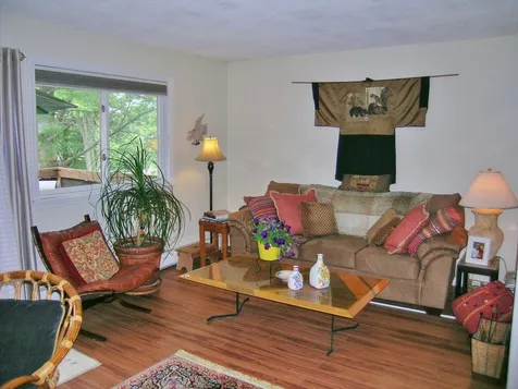 M15 Stonehedge Drive South Burlington VT 05403
