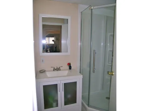 M15 Stonehedge Drive South Burlington VT 05403