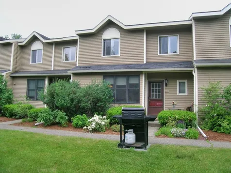 M15 Stonehedge Drive South Burlington VT 05403