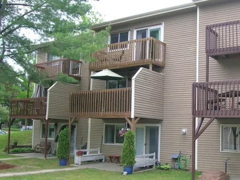 M15 Stonehedge Drive South Burlington VT 05403