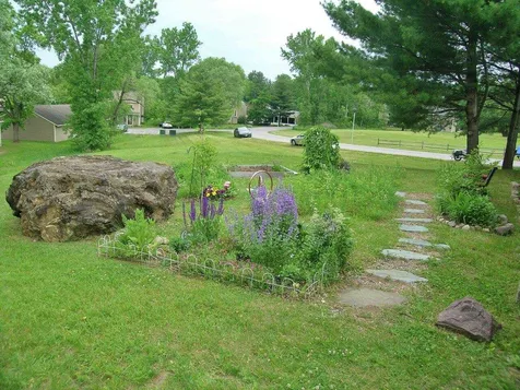 M15 Stonehedge Drive South Burlington VT 05403