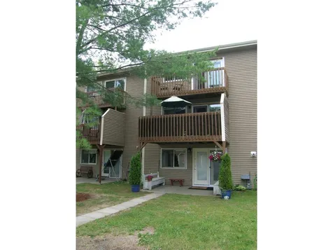 M15 Stonehedge Drive South Burlington VT 05403