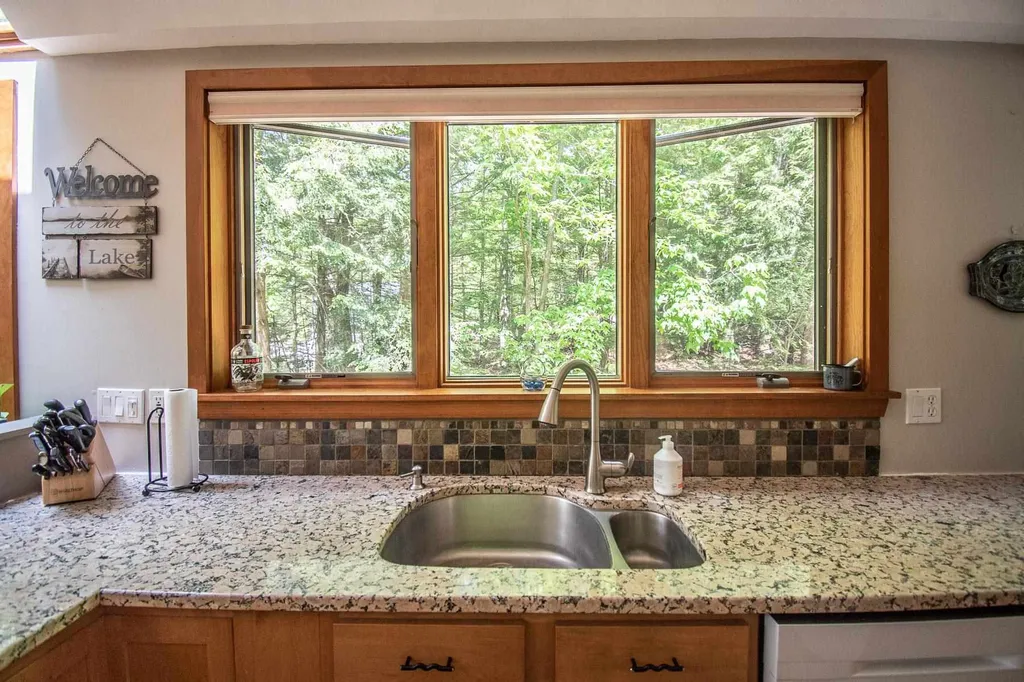 253 Long Pond Road Northwood NH 03261
