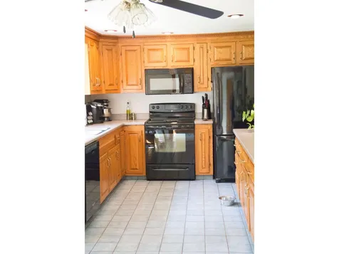10 N Broadway Atkinson NH 03811
