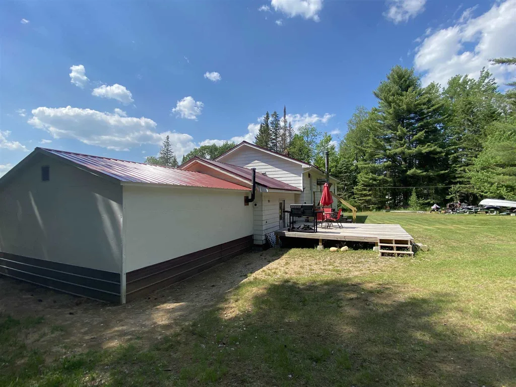 44 Mountain View Drive Milan NH 03588