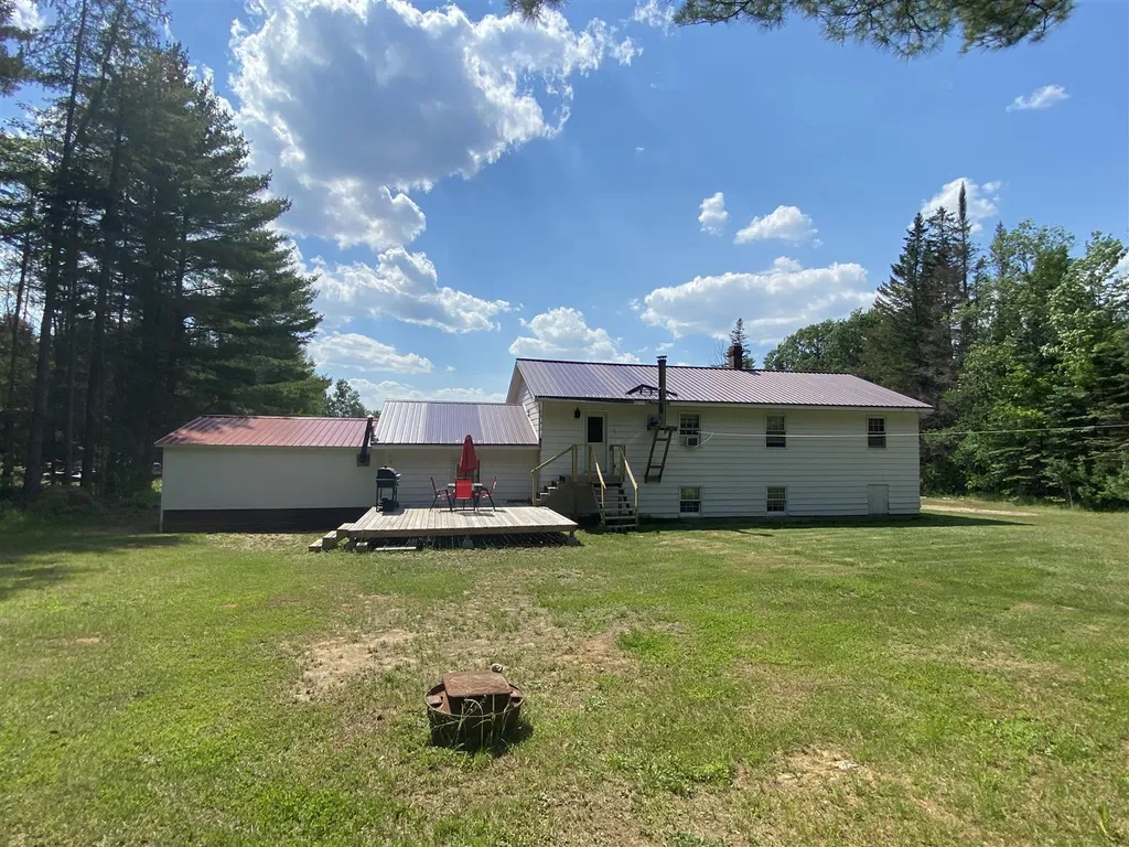 44 Mountain View Drive Milan NH 03588