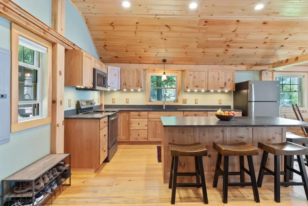 143 Bear Island Meredith NH 03253