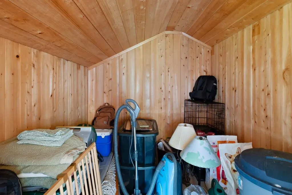 143 Bear Island Meredith NH 03253