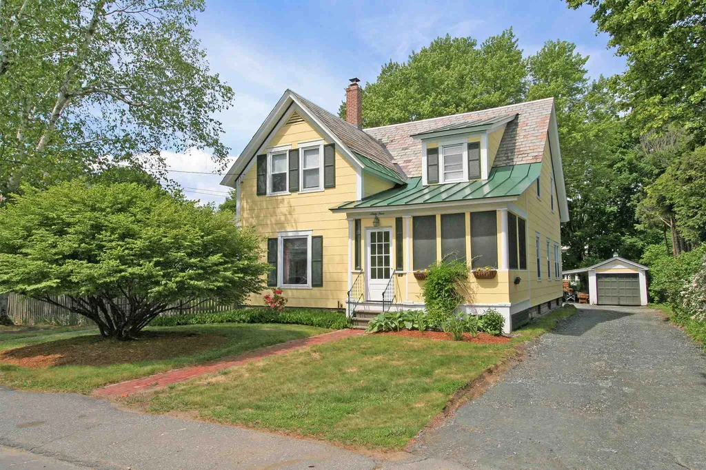 69 Maple Street Lebanon NH 03784
