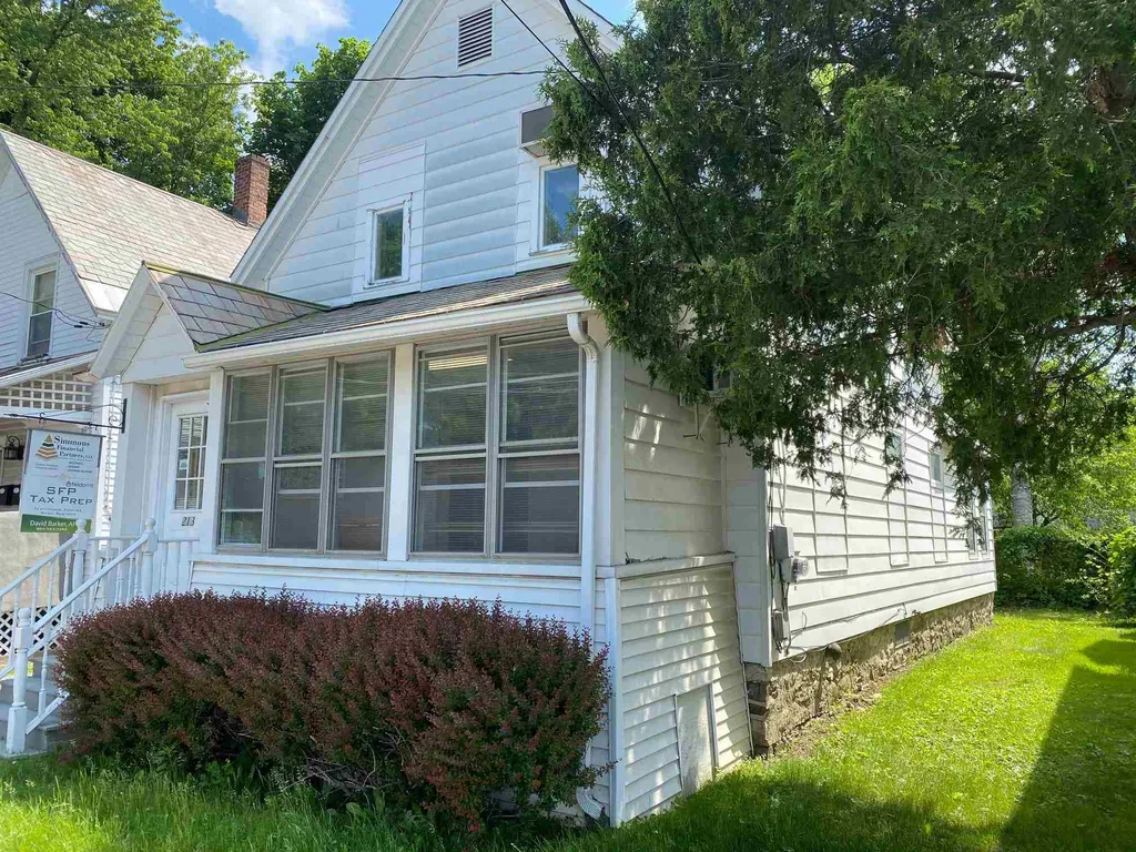 213 School Street Bennington VT 05201