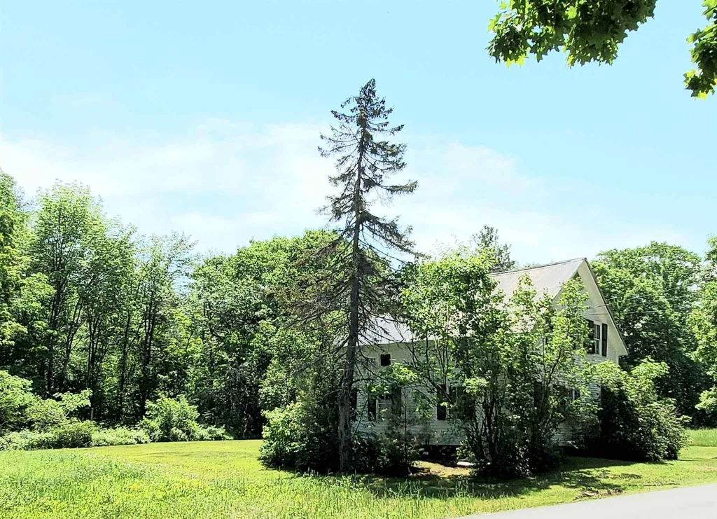 107 Brookline Road Athens VT 05143