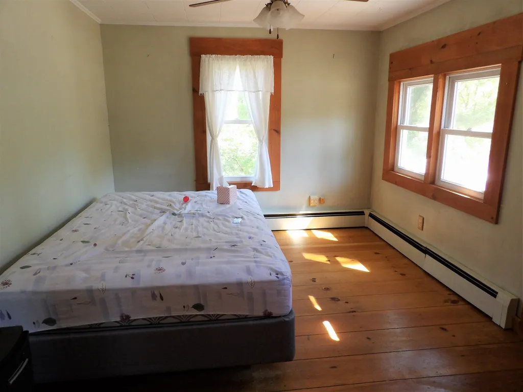 17 Lake Avenue Franklin NH 03235