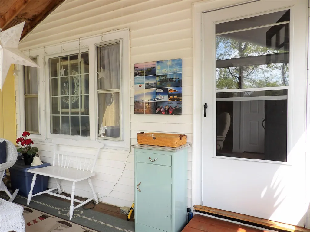 17 Lake Avenue Franklin NH 03235