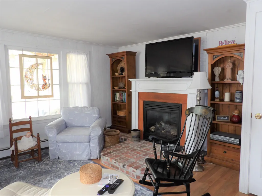 17 Lake Avenue Franklin NH 03235