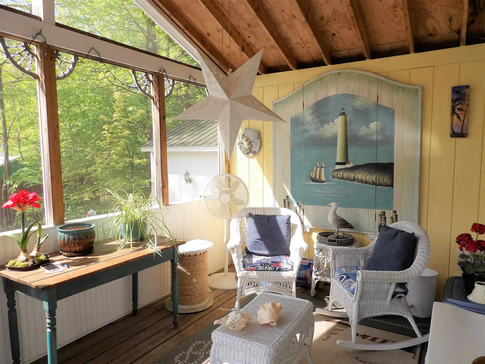 17 Lake Avenue Franklin NH 03235