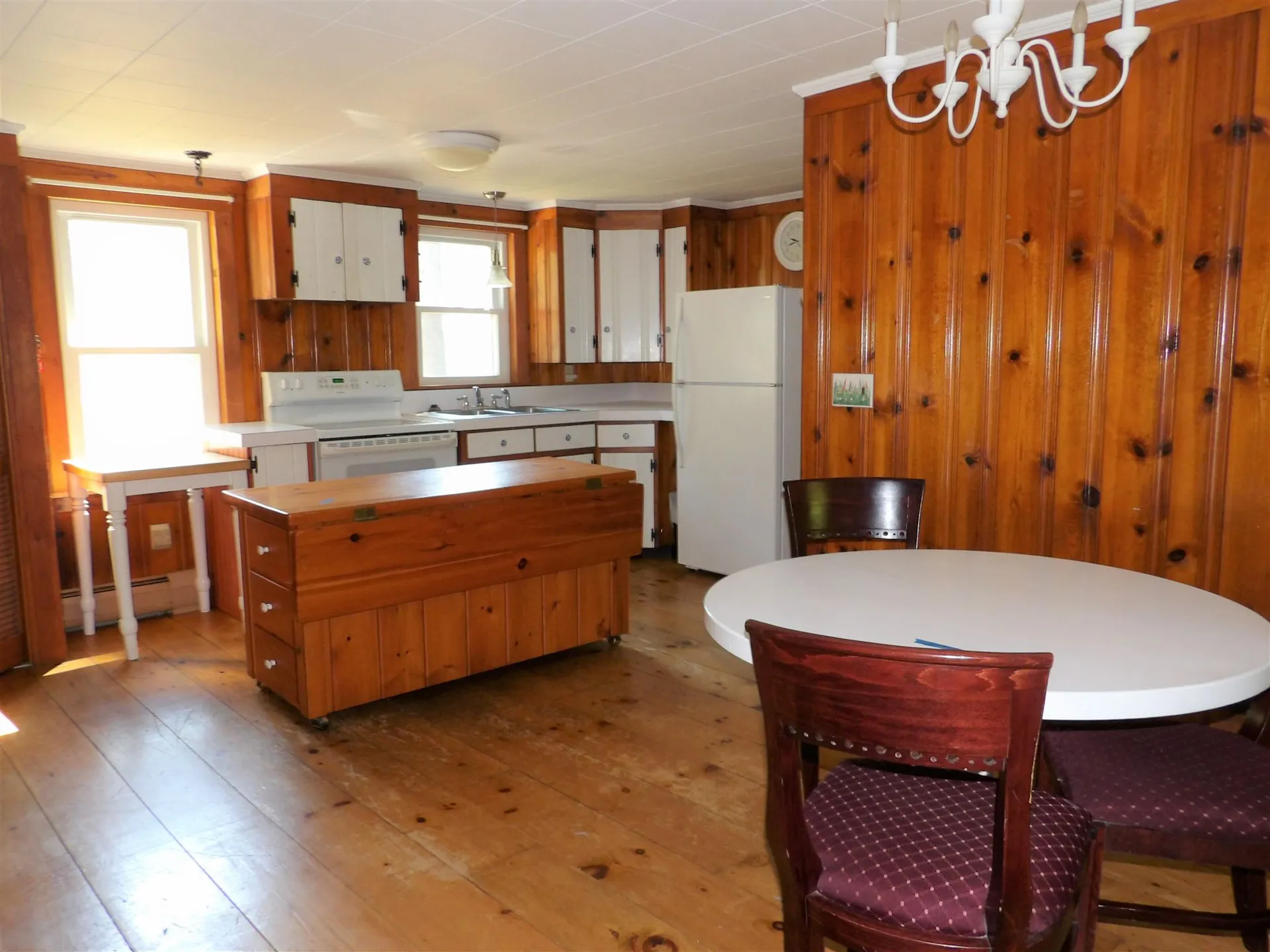 17 Lake Avenue Franklin NH 03235