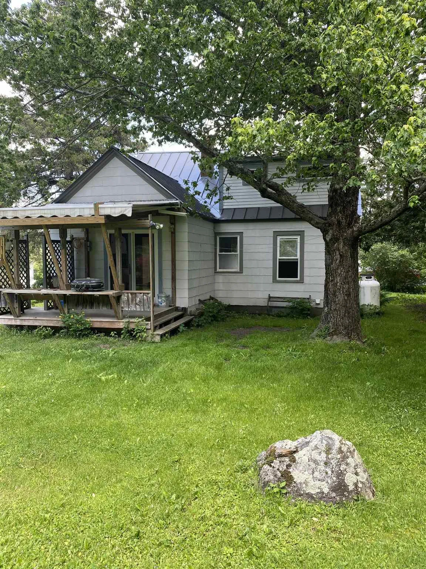 47 East Gilson Avenue Hartford VT 05059