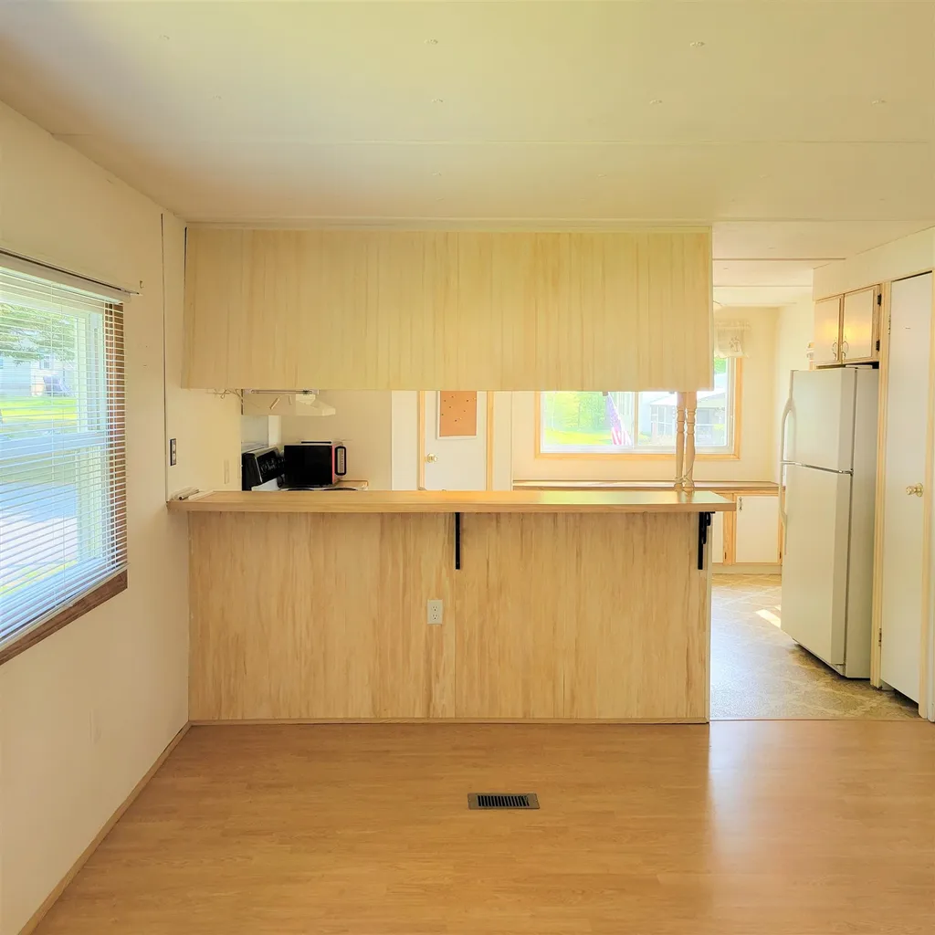4 Eric Place Claremont NH 03743