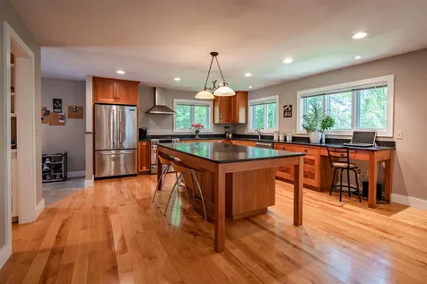 288 Weybridge Street Middlebury VT 05753