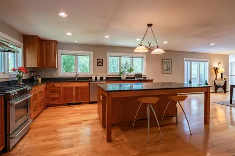 288 Weybridge Street Middlebury VT 05753