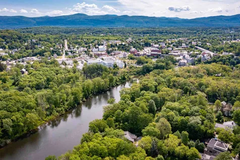288 Weybridge Street Middlebury VT 05753