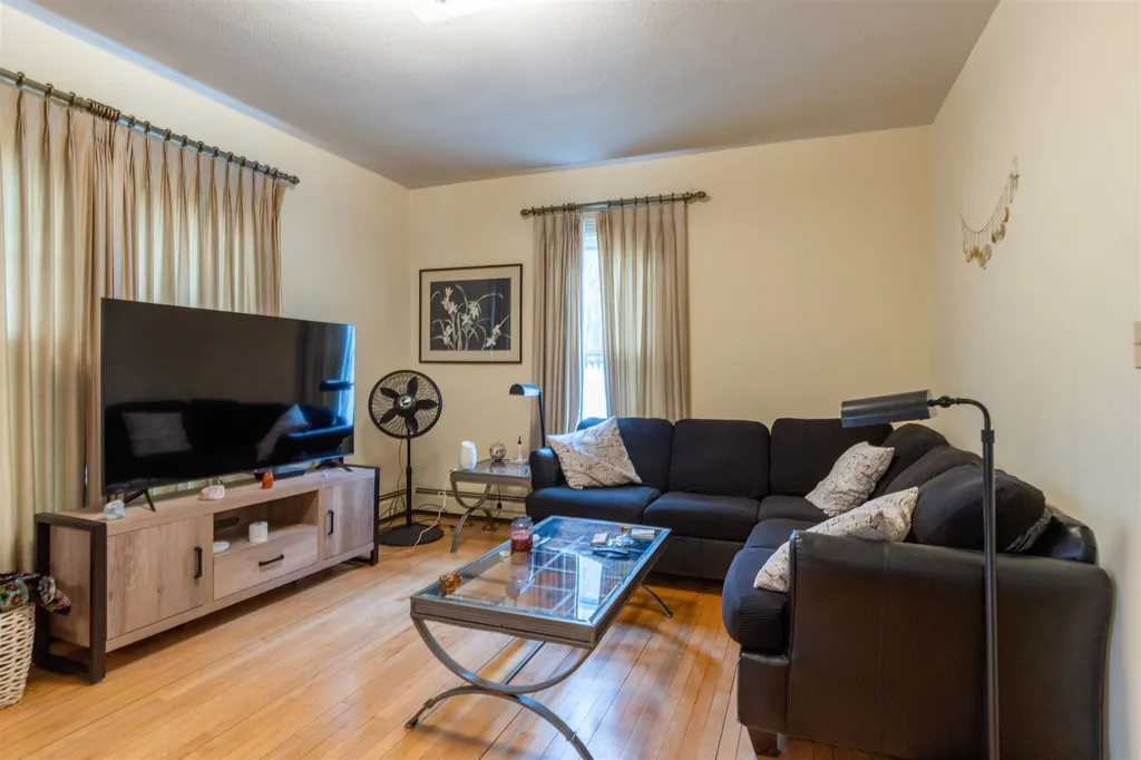 71 Dionne Drive Manchester NH 03102