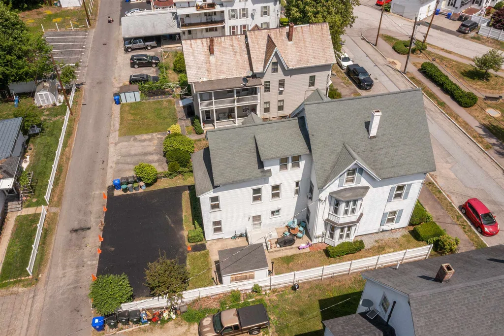 71 Dionne Drive Manchester NH 03102