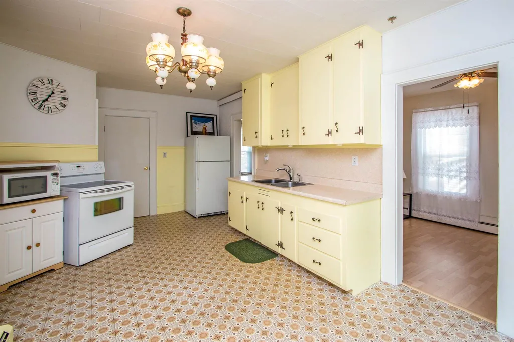 50 Cascade Flats Gorham NH 03581