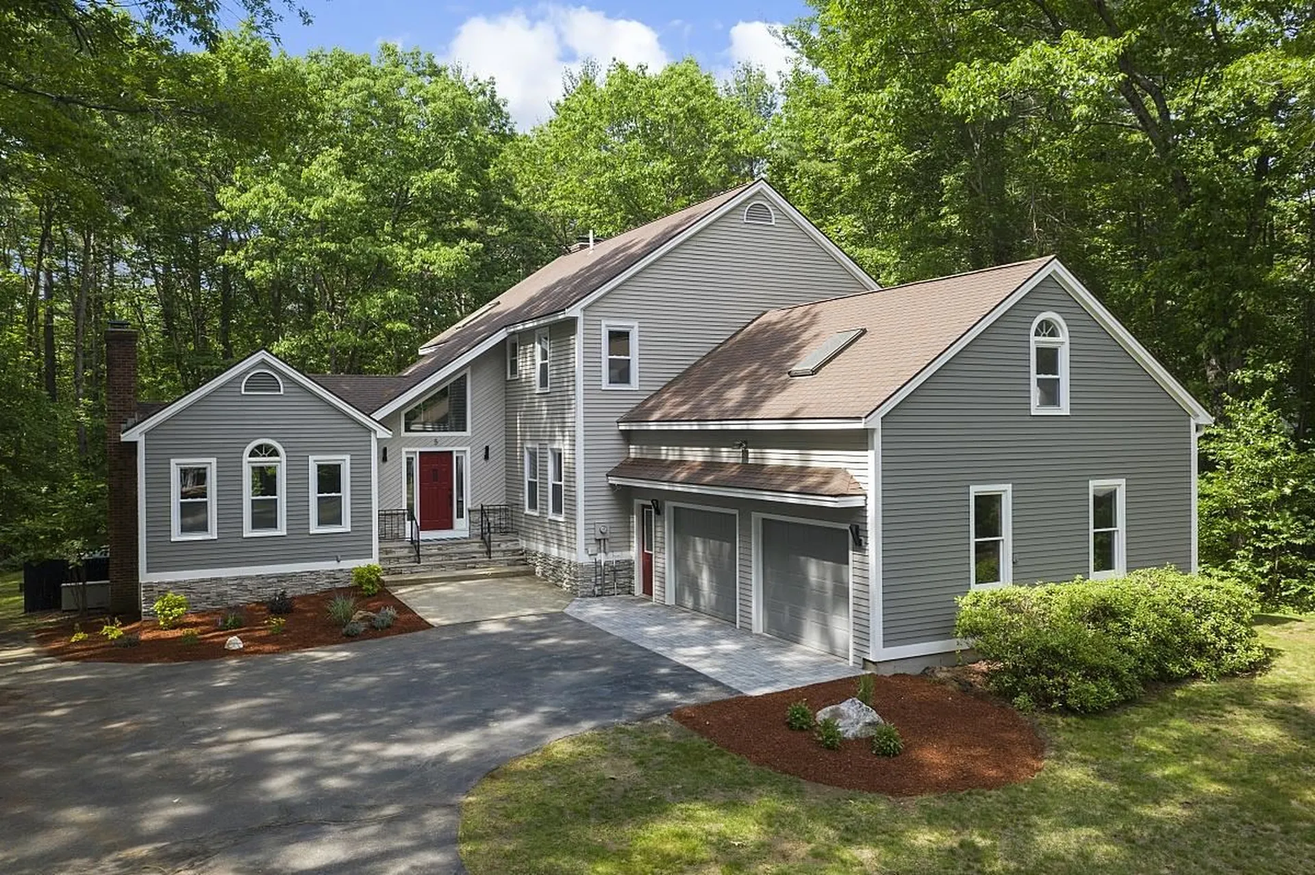5 Collins Brook Road Windham NH 03087