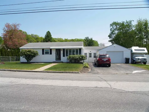 296 S Porter Street Manchester NH 03103