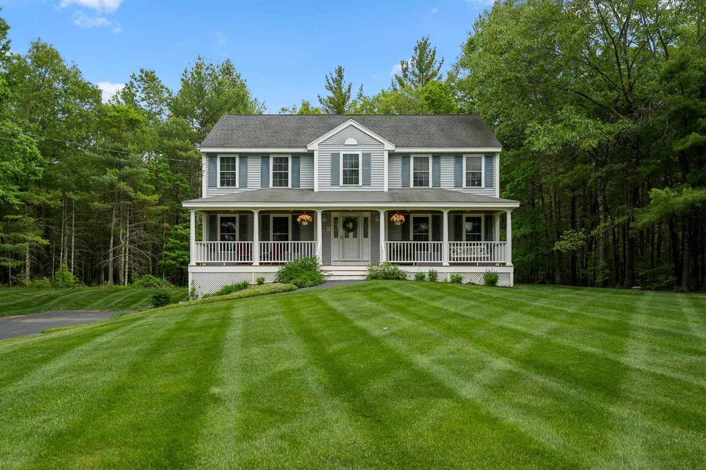 24 Laurel Crest Drive Brookline NH 03033