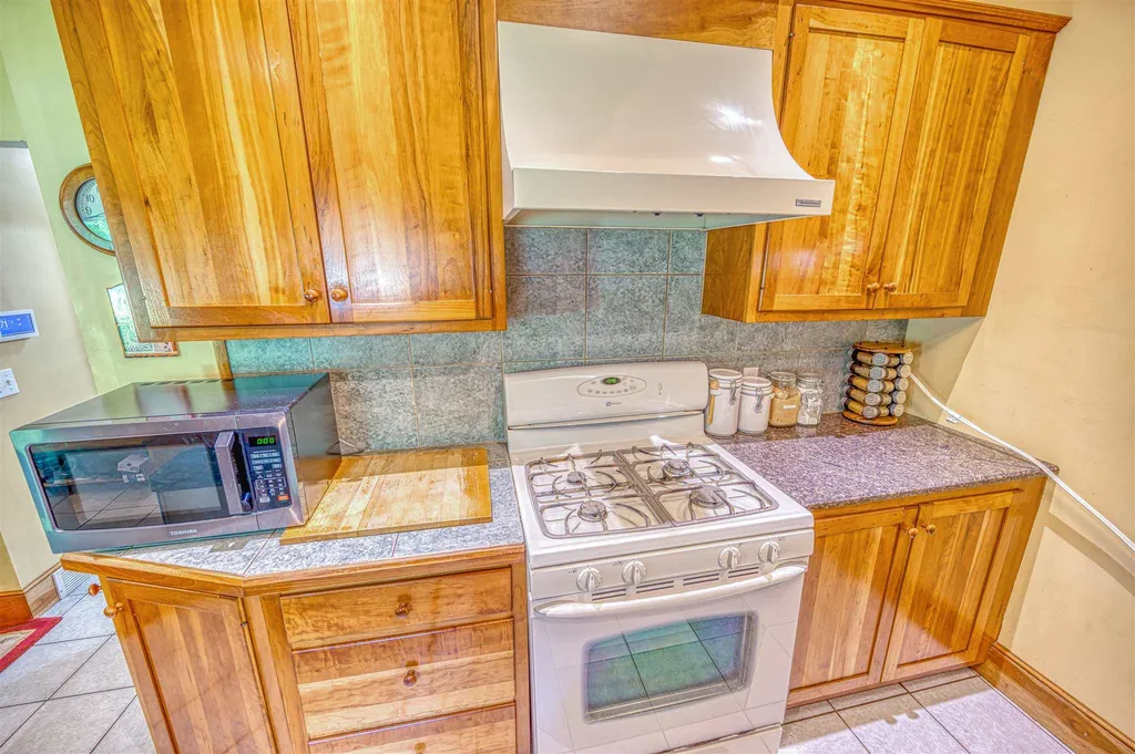 1141 Union Brook Road Northfield VT 05663