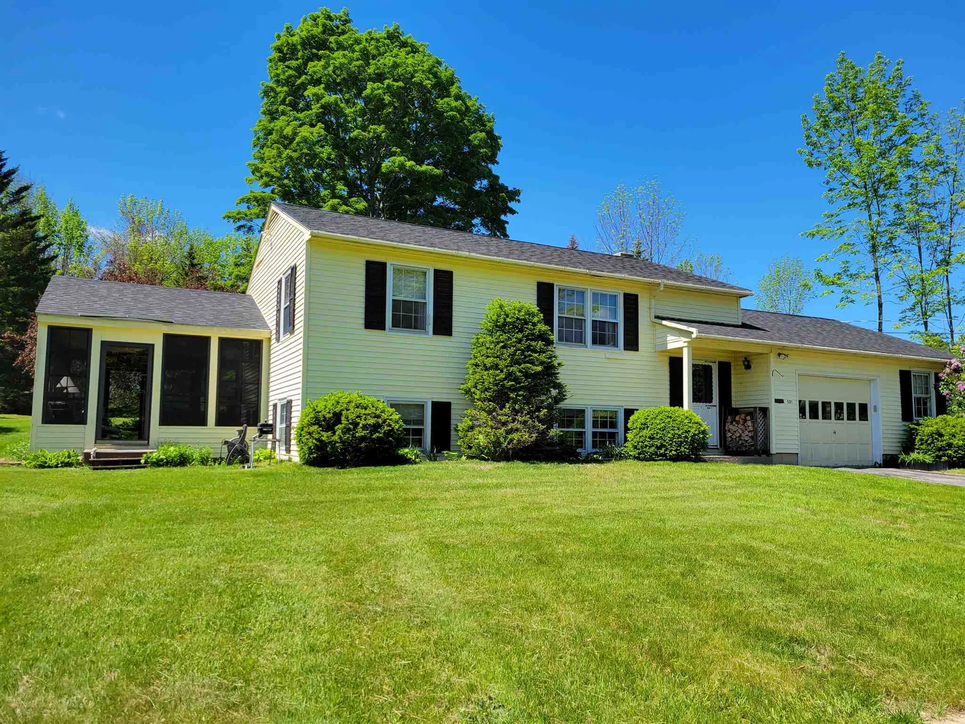 521 South Main Street Wolfeboro NH 03894