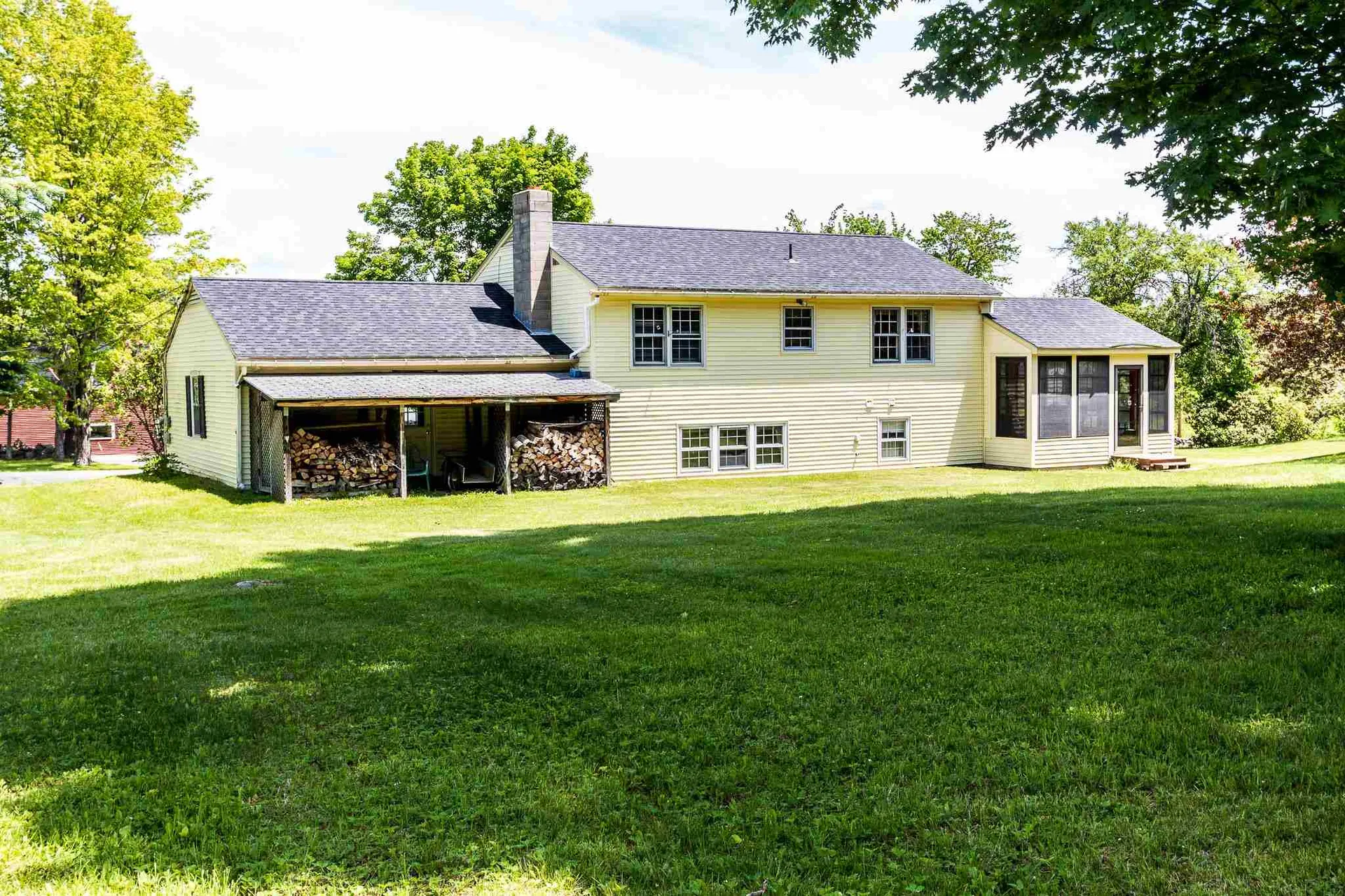 521 South Main Street Wolfeboro NH 03894