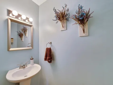 361 Locust Hill Road Shelburne VT 05482