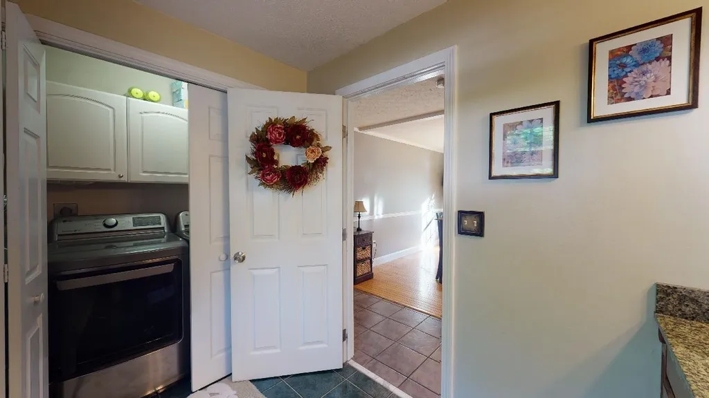 381 Aaron Drive Manchester NH 03109