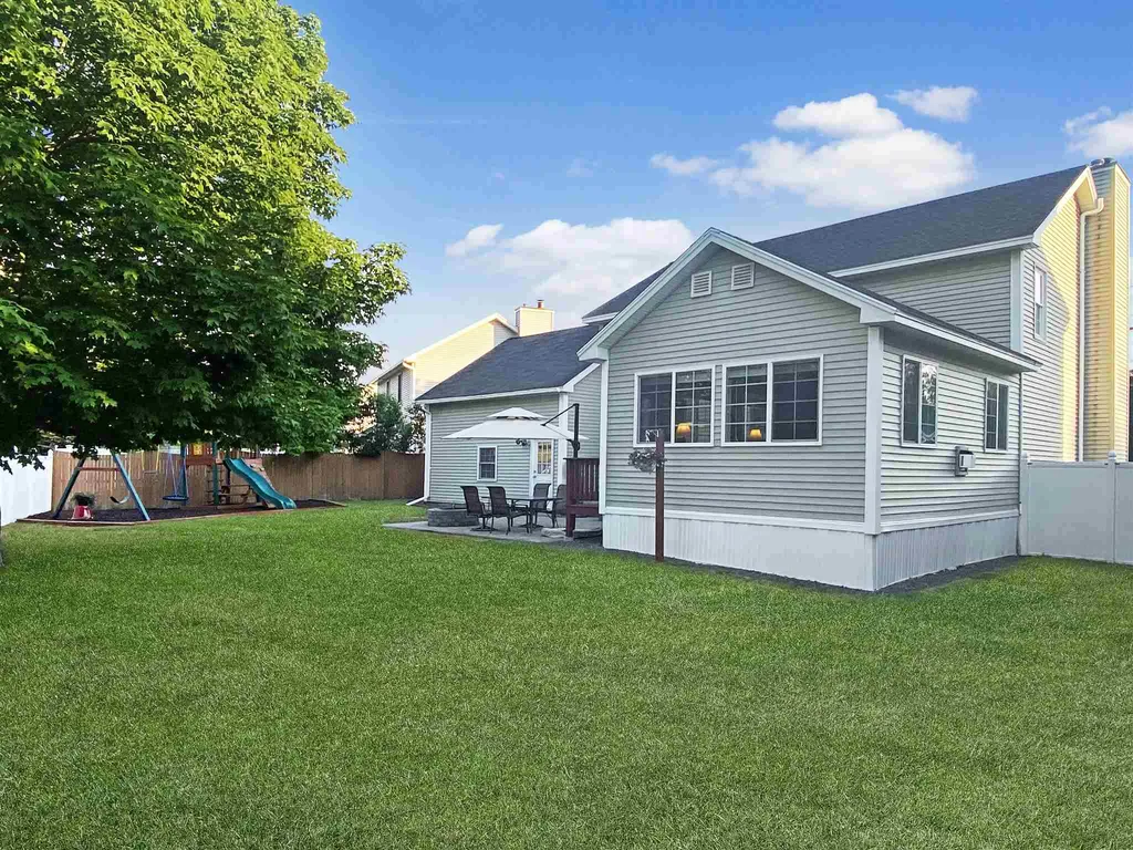 381 Aaron Drive Manchester NH 03109