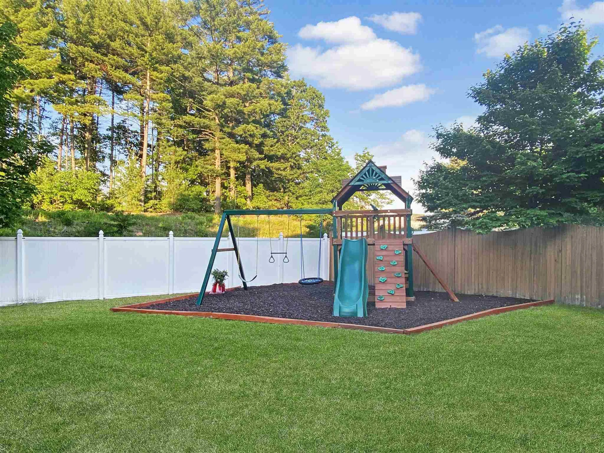 381 Aaron Drive Manchester NH 03109