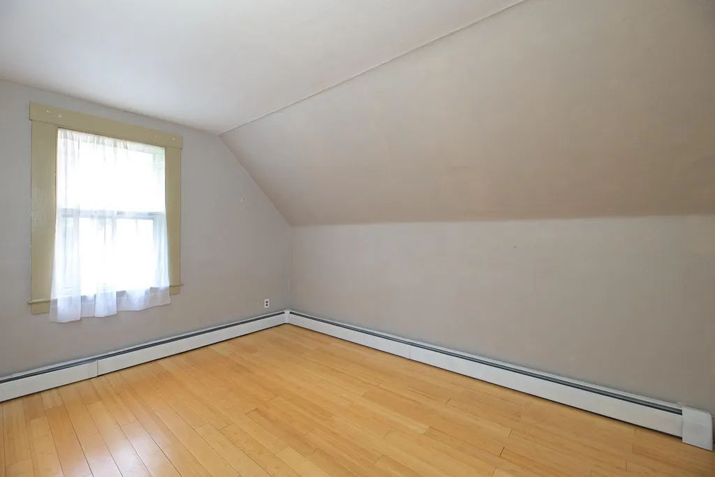 13 Friendship Street Rochester NH 03867