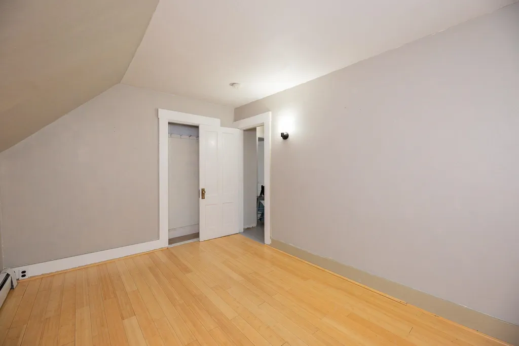 13 Friendship Street Rochester NH 03867