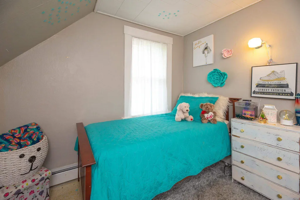 13 Friendship Street Rochester NH 03867