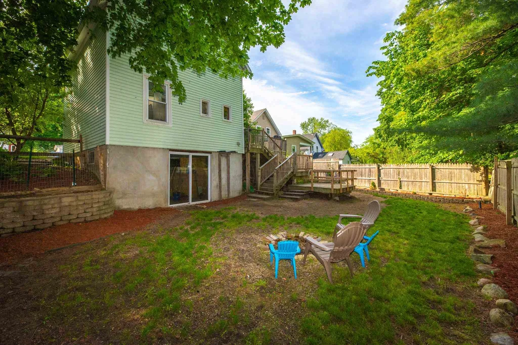 13 Friendship Street Rochester NH 03867