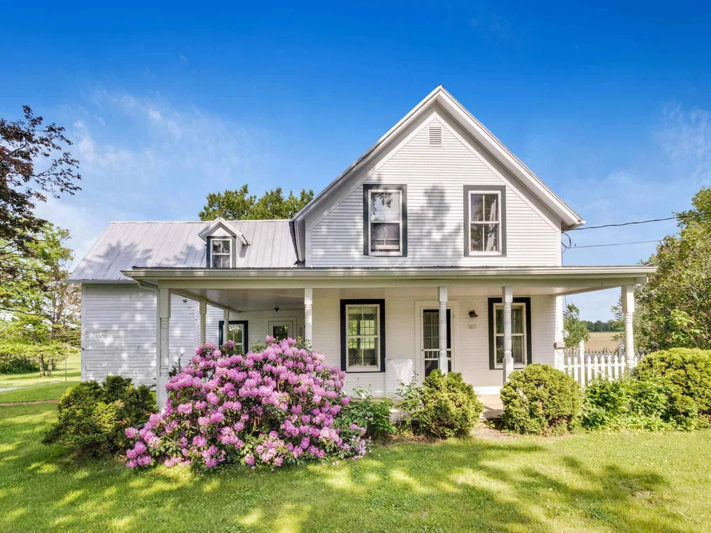 1632 Martell Road Alburgh VT 05440