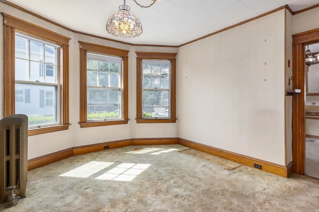 219 Sagamore Avenue Portsmouth NH 03801