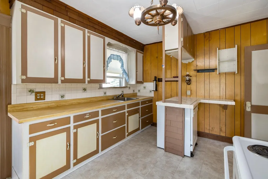 219 Sagamore Avenue Portsmouth NH 03801