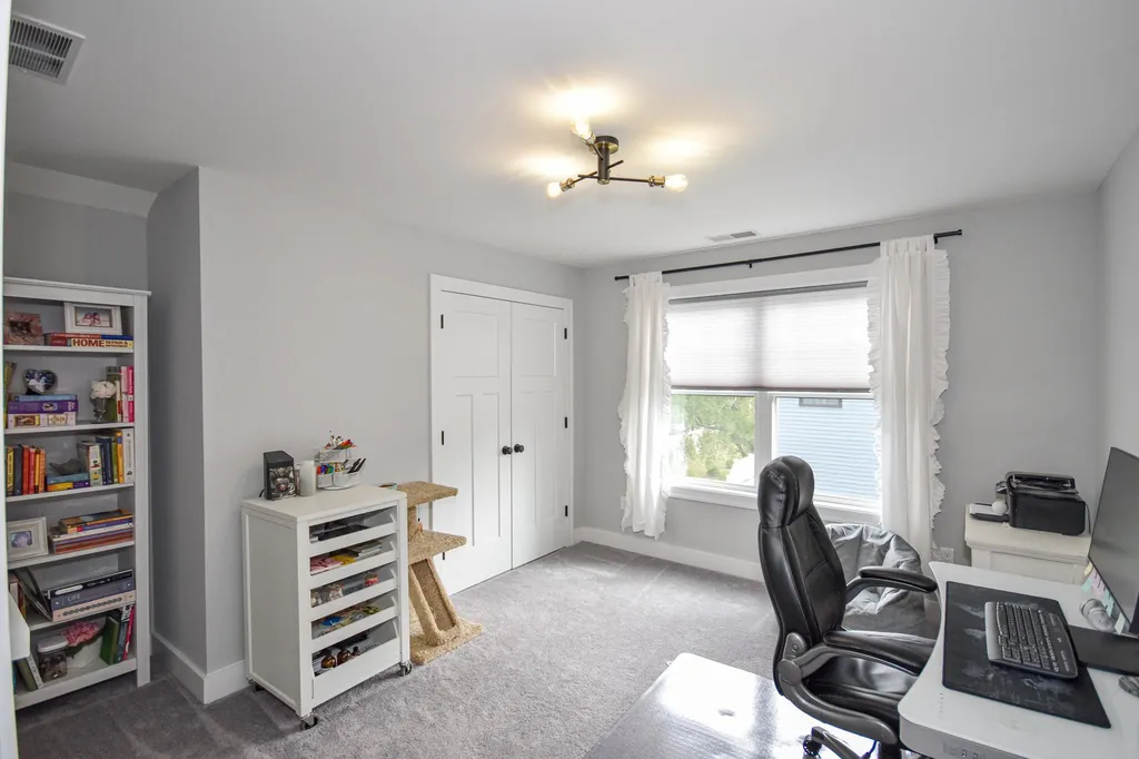 15 Topaz Drive Dover NH 03820