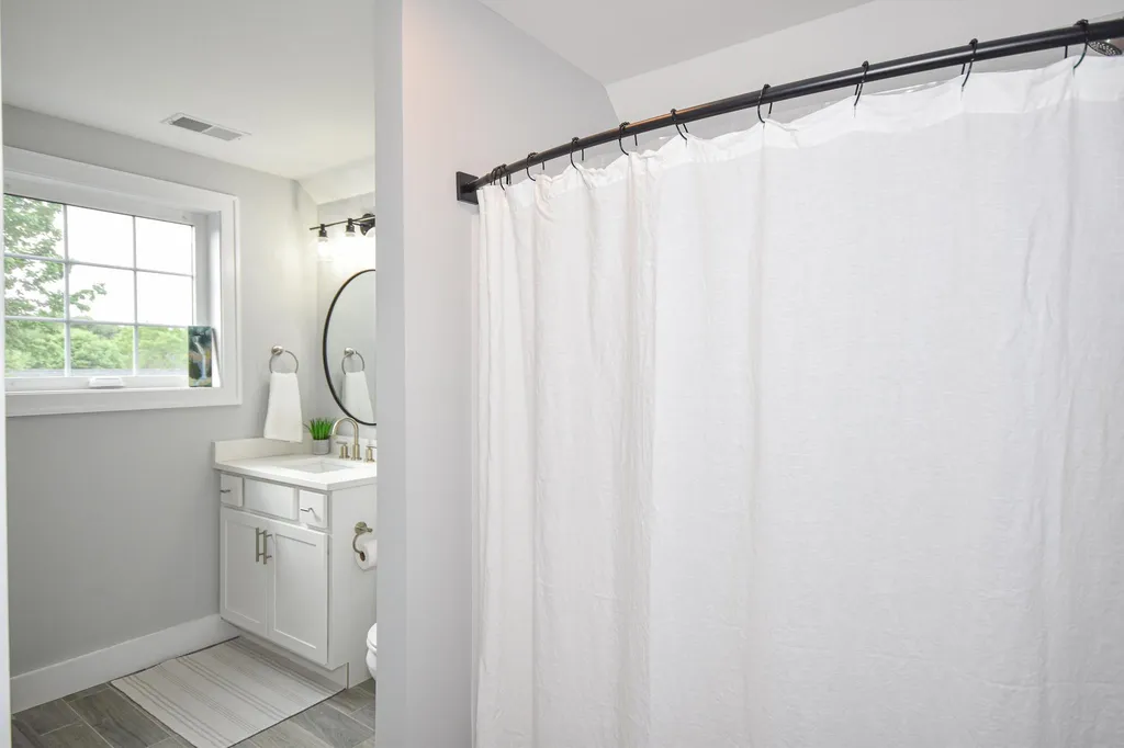 15 Topaz Drive Dover NH 03820