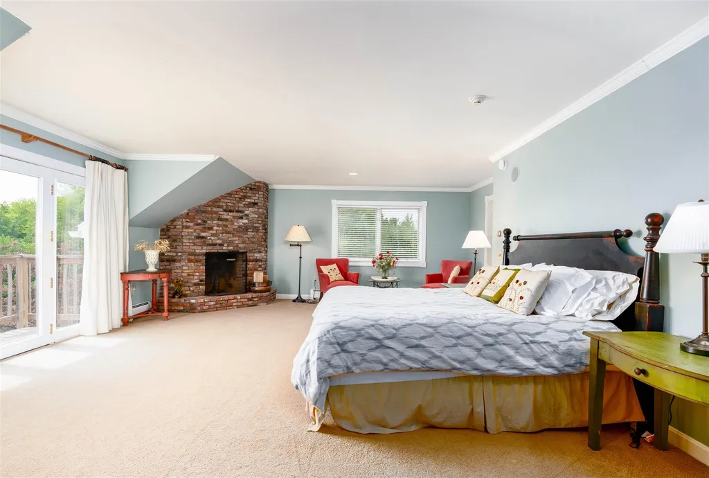 527 Billings Hill Road Stowe VT 05672
